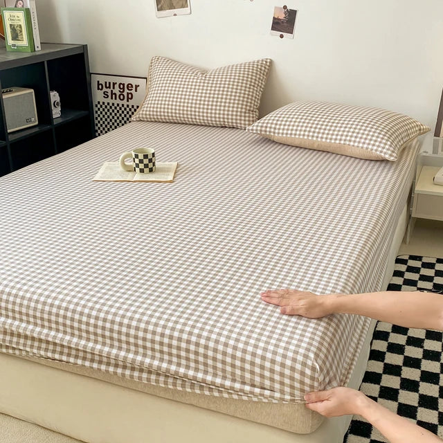 Plaid-Style-Fitted-Sheet-Skin-friendly-Bed-Cover-Elastic-Bedsheet-for-Girls-Boys-Room-couvre-lit.jpg_640x640.jpg__3.webp