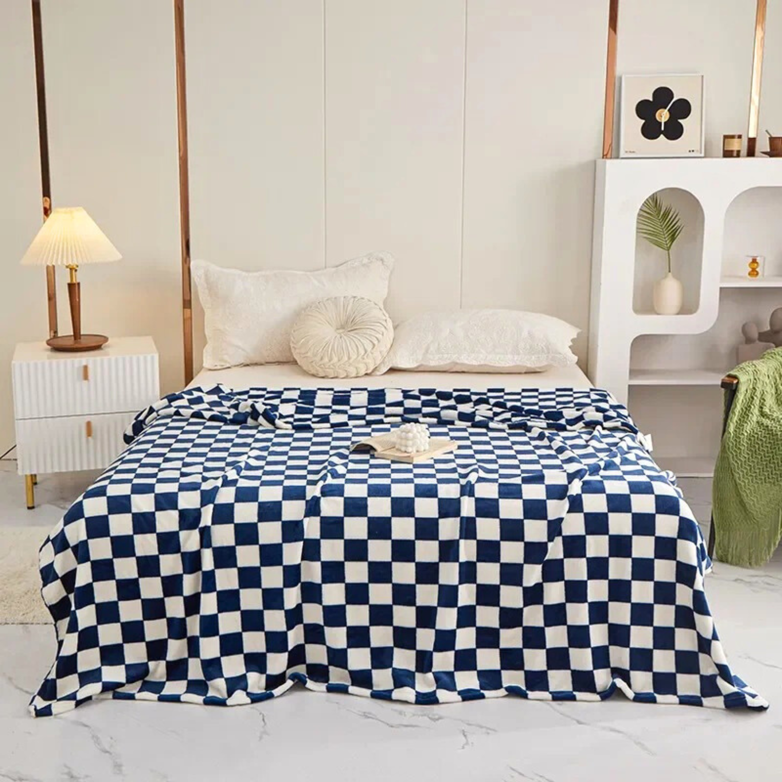 Luna Fleece Blanket