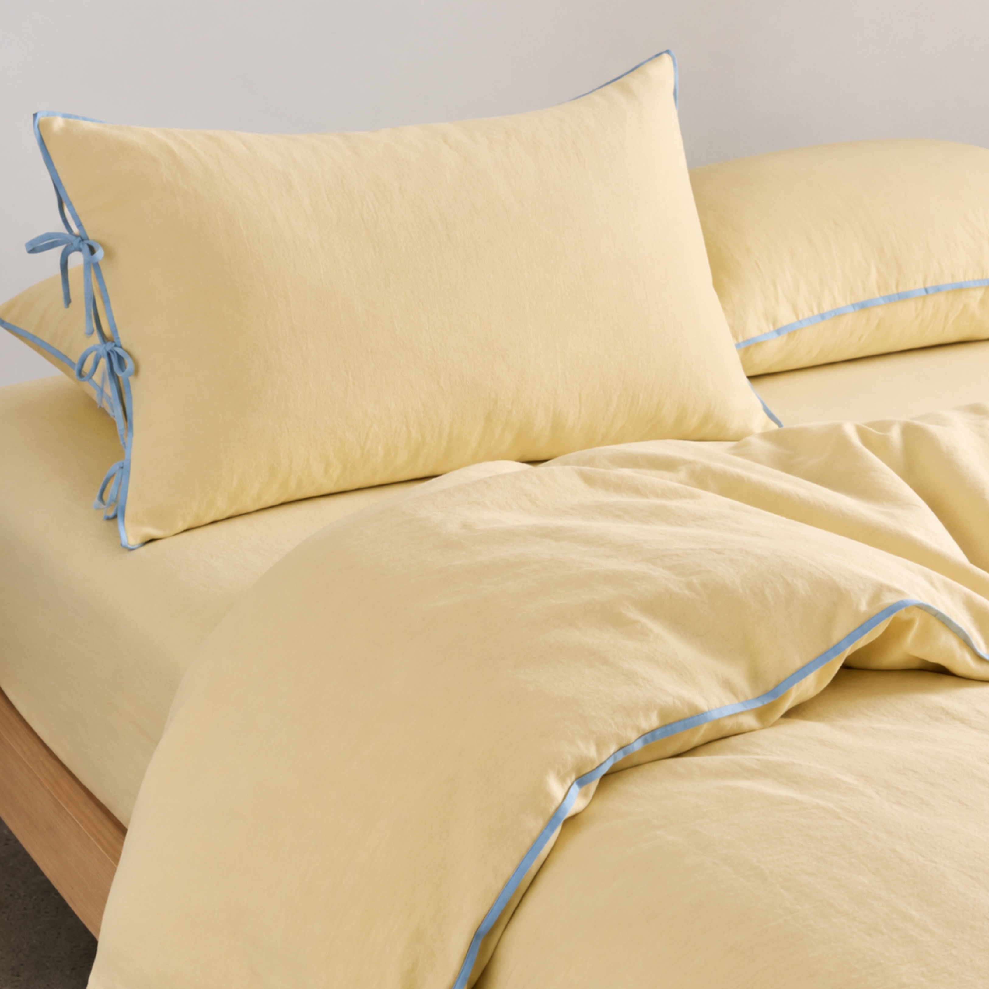 Wren Bedding Set