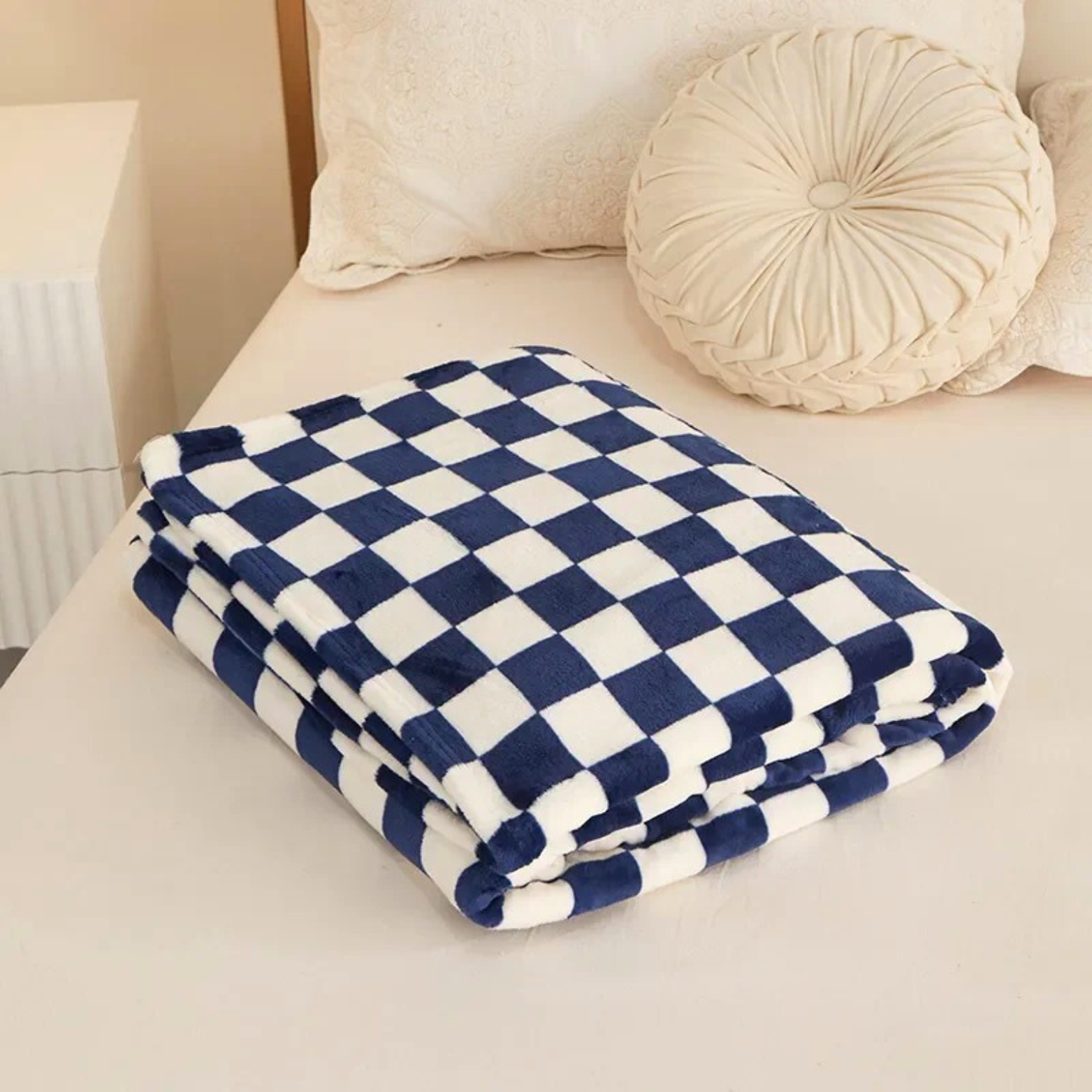 Luna Fleece Blanket