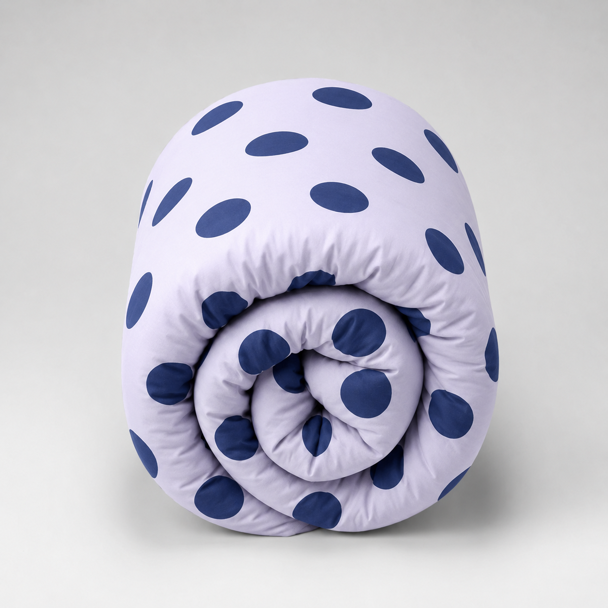 Della Spot Bedding Set