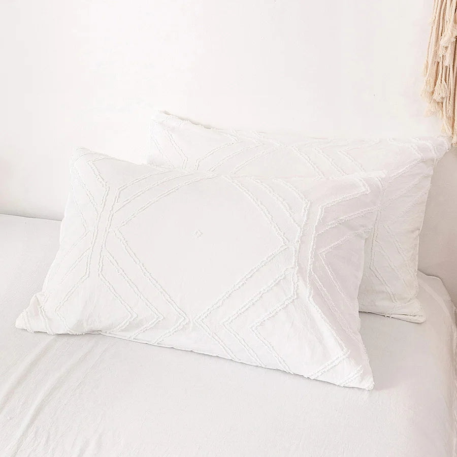 Elara Bedding Set