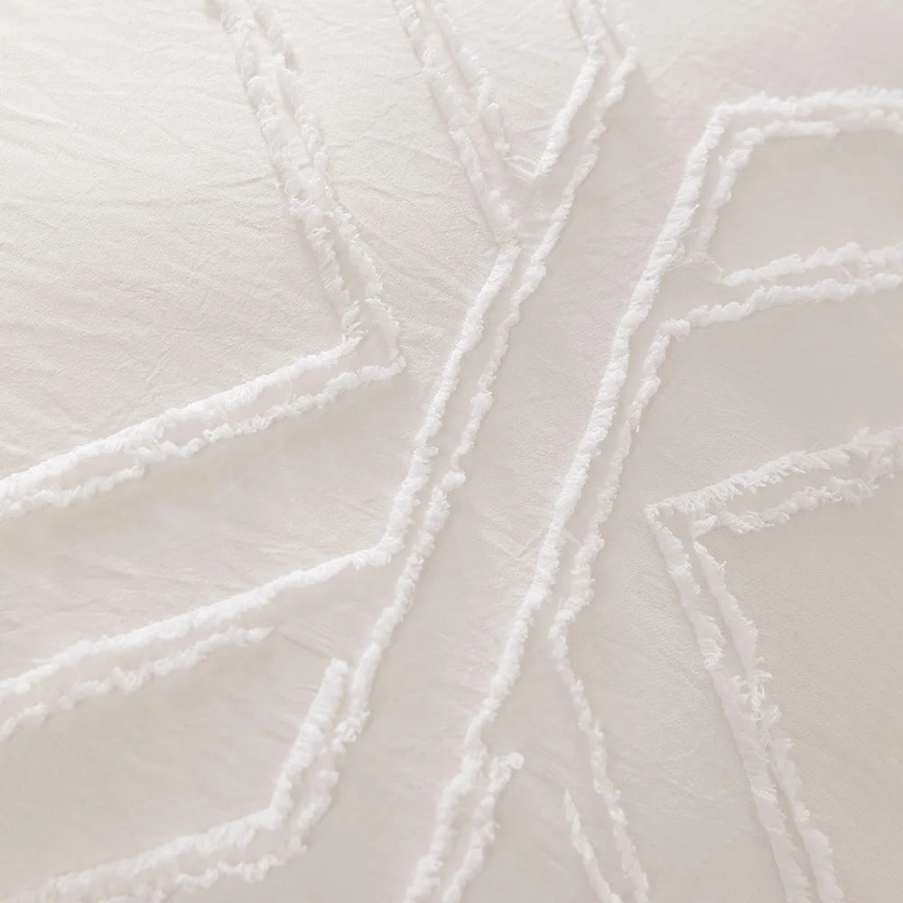 Elara Bedding Set