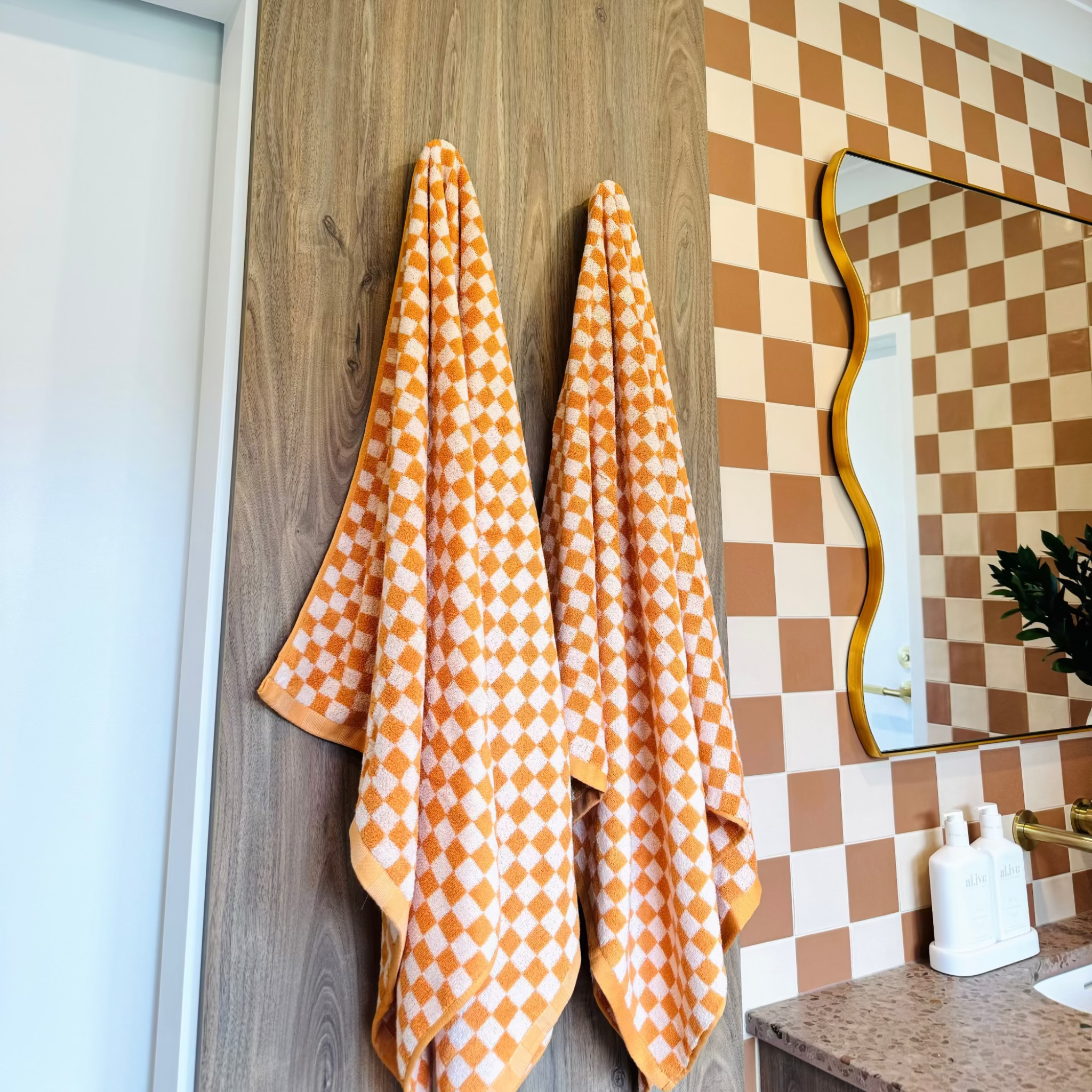 Checkerboard Towel Set