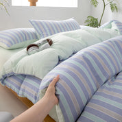 Elio Stripe Bedding Set