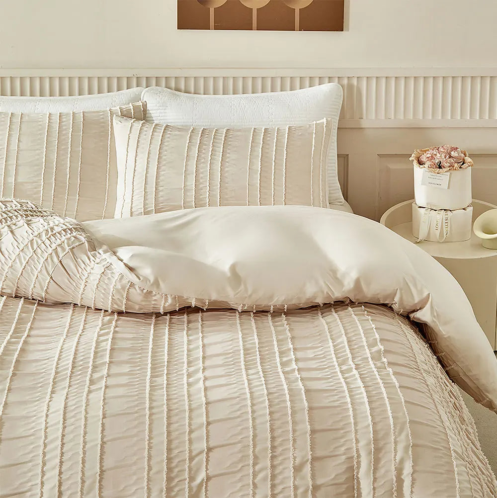 Maren Tufted Bedding Set