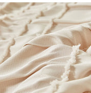 Maren Tufted Bedding Set
