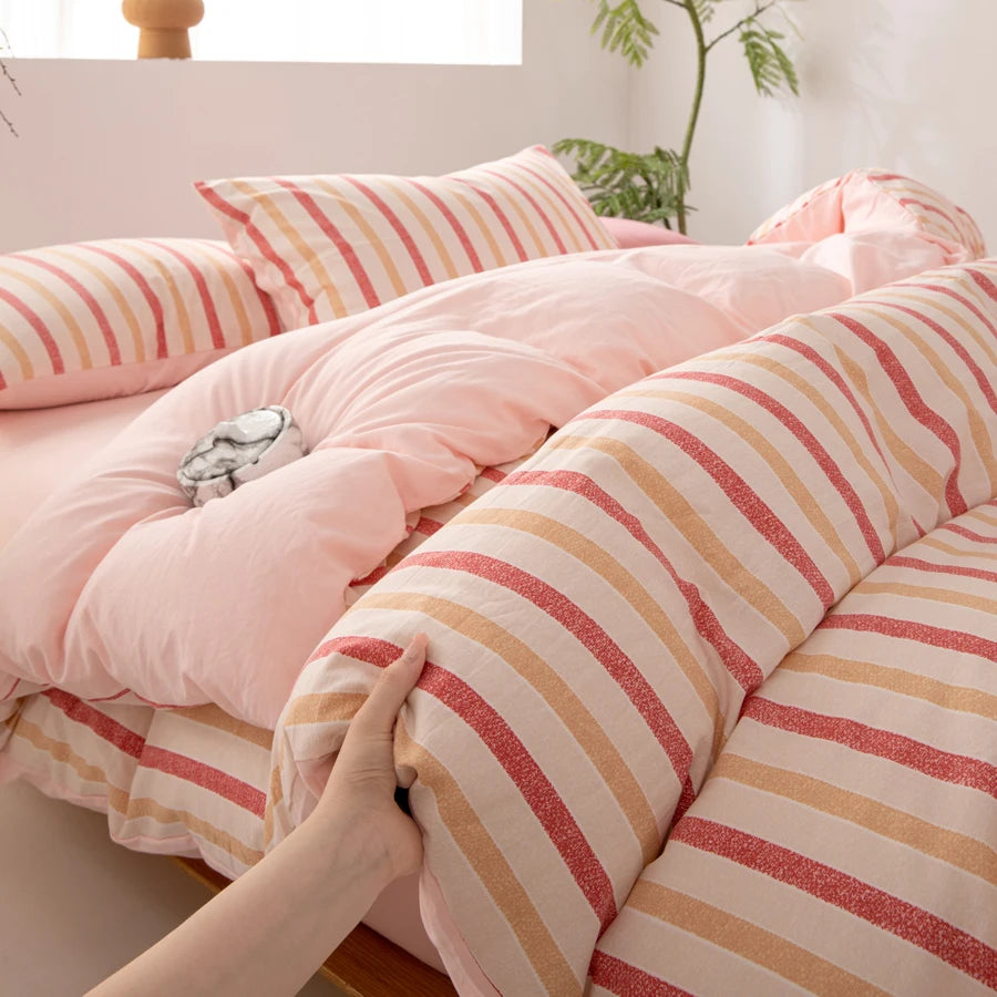 Elio Stripe Bedding Set