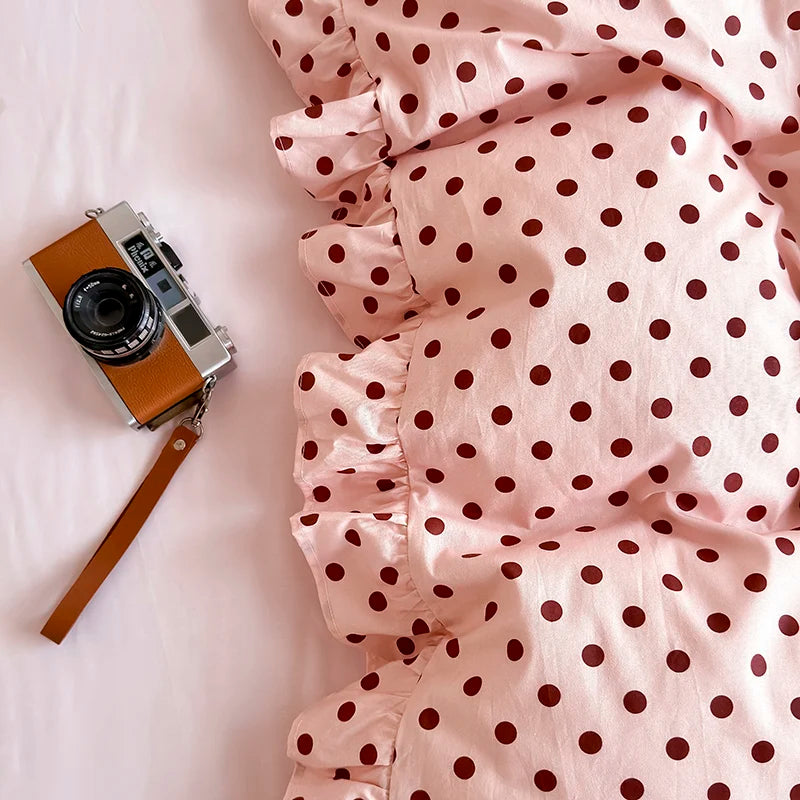 Isla Spot Bedding Set