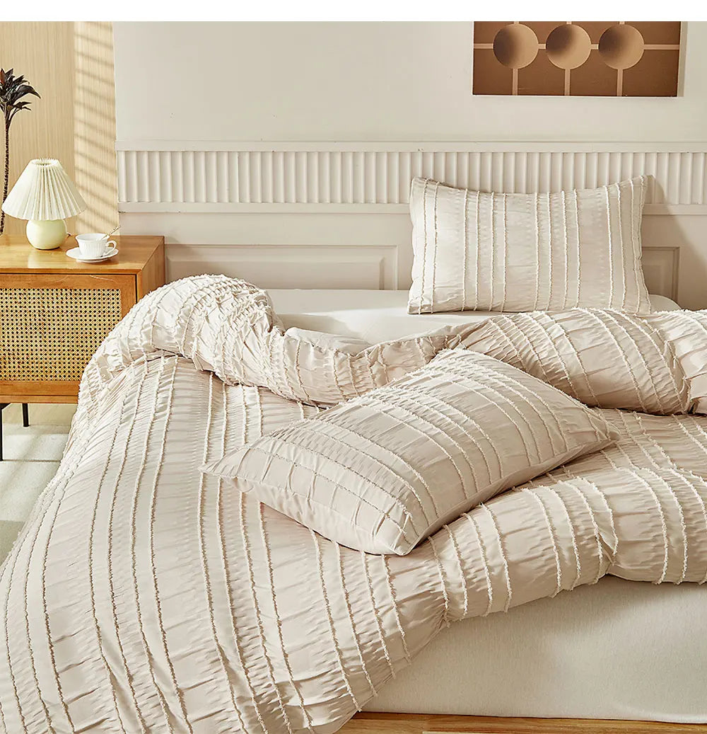 Maren Tufted Bedding Set