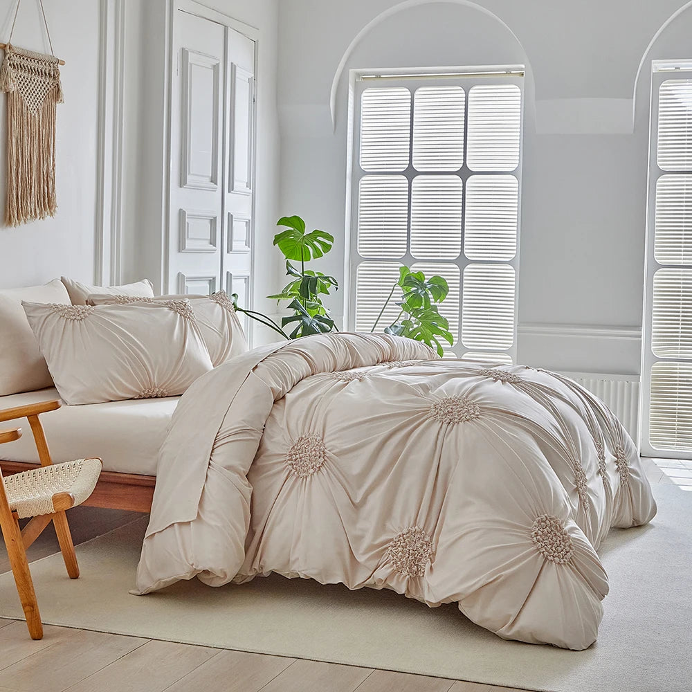 Daydream Bedding Set