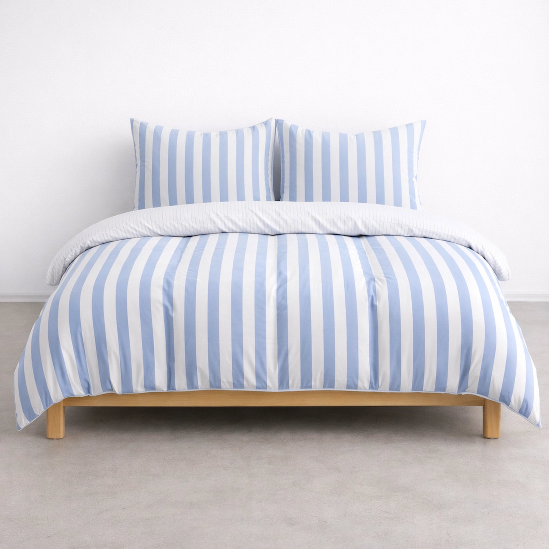 Striped Bedding Set