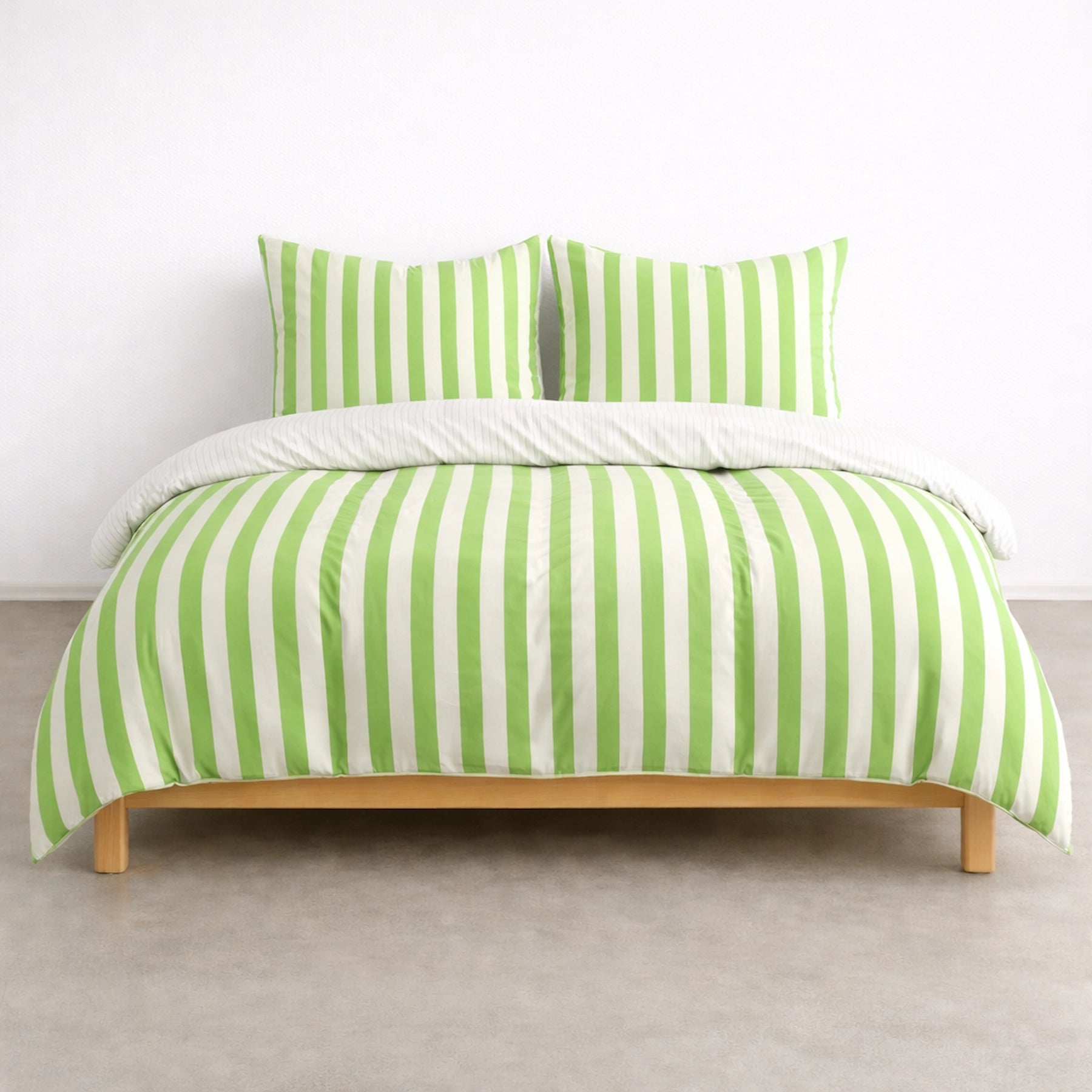 Striped Bedding Set